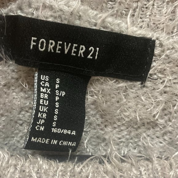 Forever21 Fuzzy Texture Knit Sweater - Picture 9 of 10